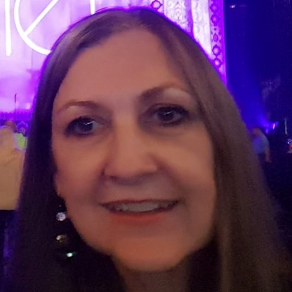 Meet your Posher, Beverly